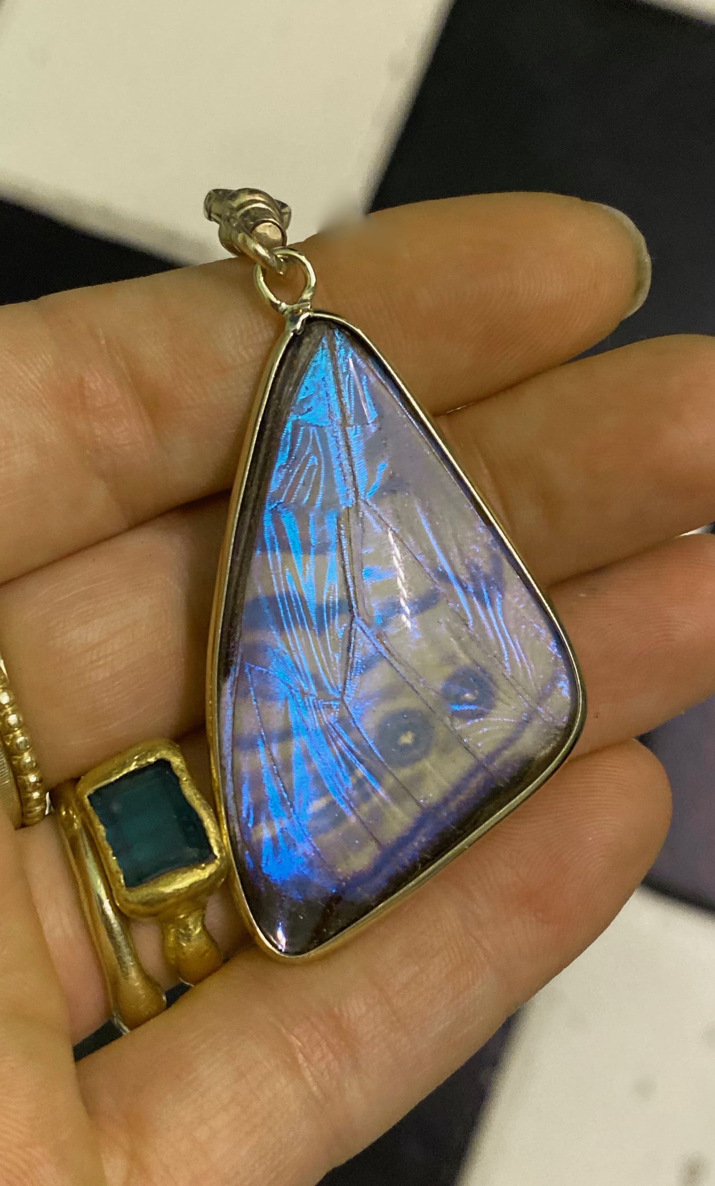 Pearl Morpho Pendant - Image 24