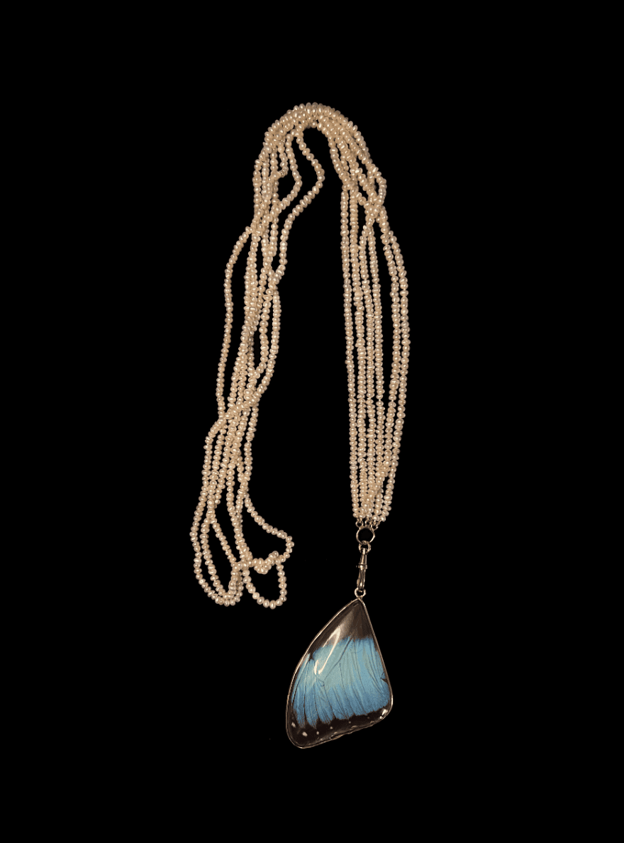 One of a kind 3 Strand Pearl Necklace with Dog Clasp - Image 6